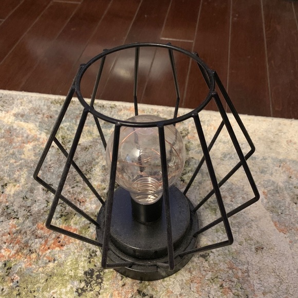 Light lantern - Picture 1 of 2